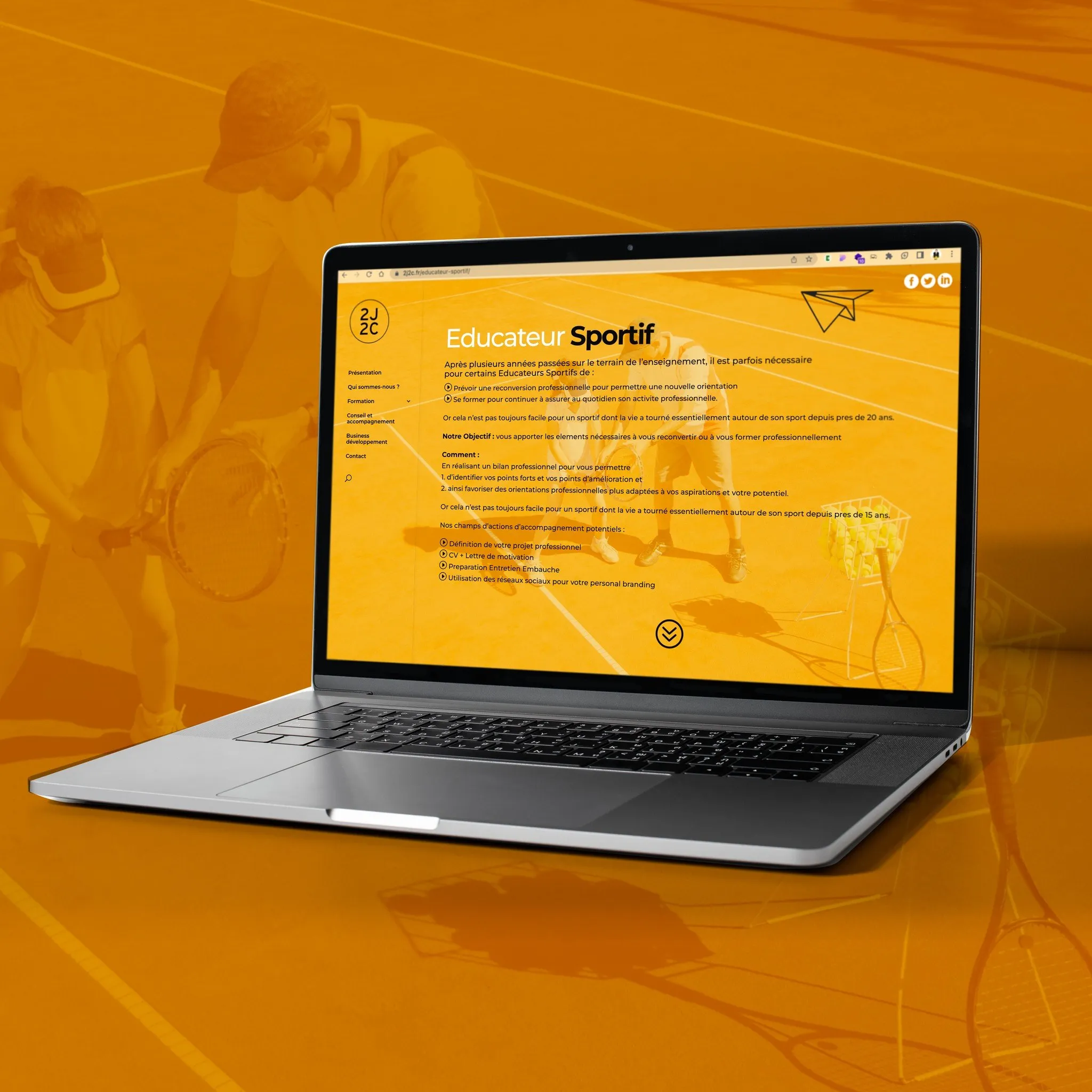 Page du site 2J2C aux couleurs orangées